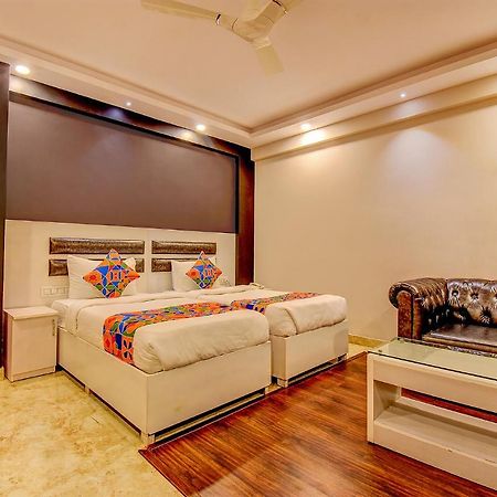 Fabhotel Srk Platinum Inn - Nr Forum Mall Bangalore Exterior photo