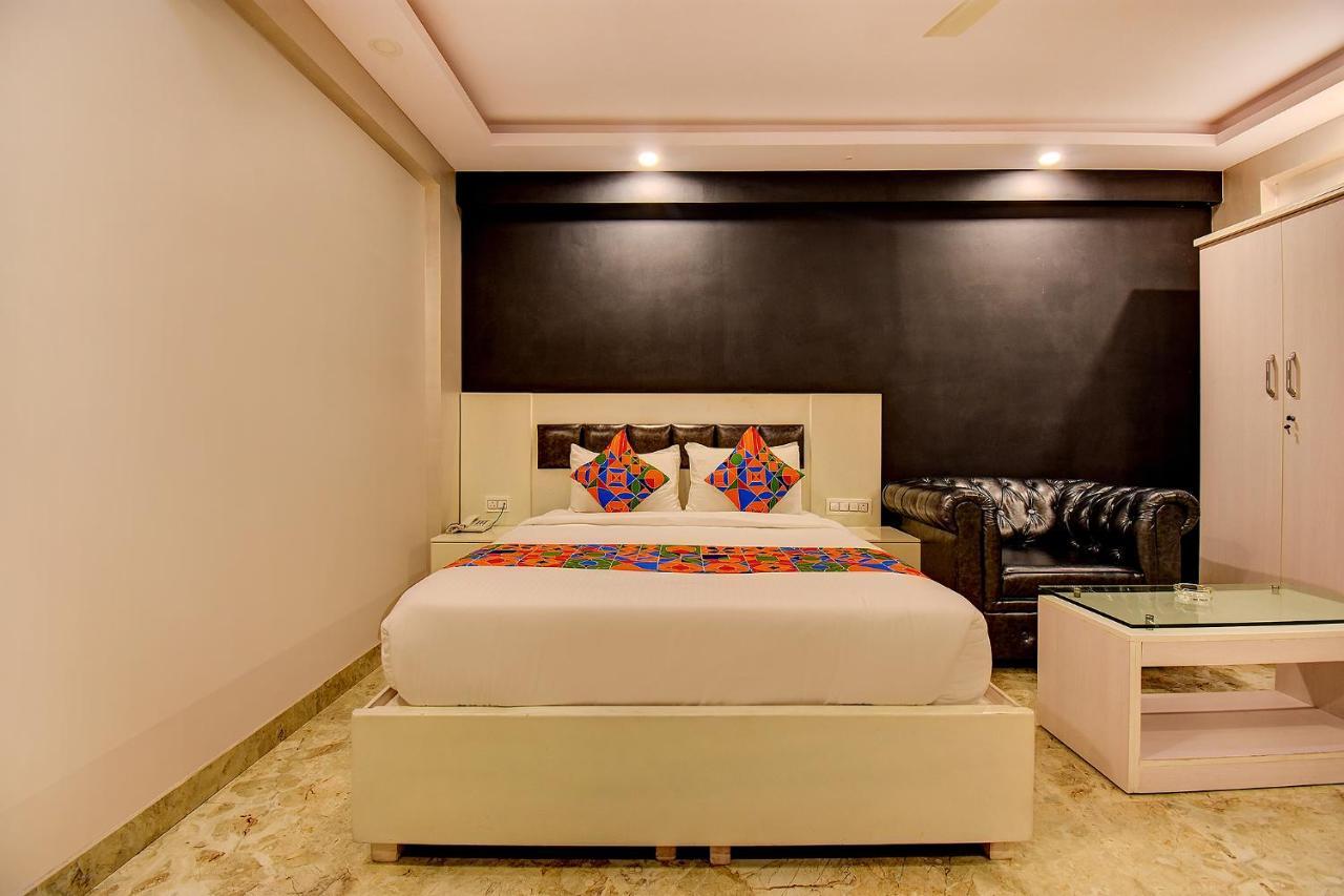 Fabhotel Srk Platinum Inn - Nr Forum Mall Bangalore Exterior photo